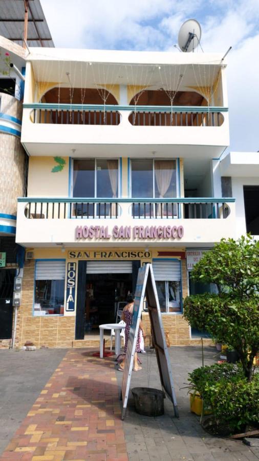 Hostal San Francisco San Cristóbal Luaran gambar